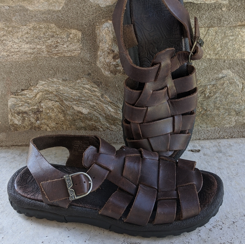 Teva "ugly" sandals Weaver size 6